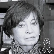 María Luisa Tarrés Barraza