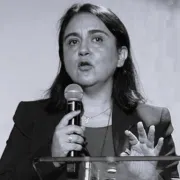 Sandra Huenchuan Navarro
