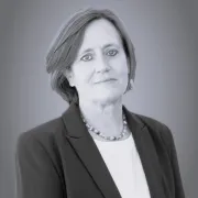Lydia Raesfeld