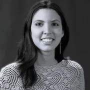 Nadia De León